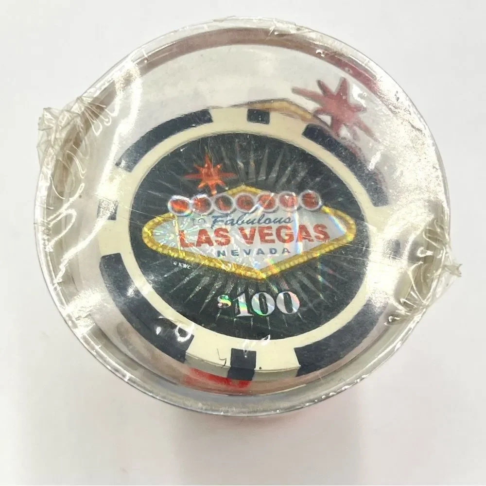 Las Vegas Shot Glass Welcome & Come Back Soon Souvenir‎ Poker Chip & Red Dice